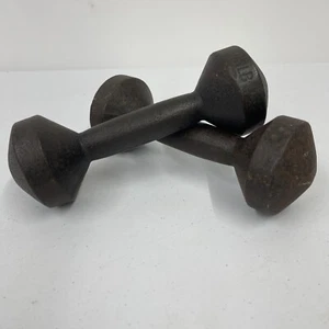 PAIR VINTAGE UNBRANDED BARBELL DUMBBELLS 5LB ROUNDHEAD IRON ART HAND WEIGHTS - Picture 1 of 10