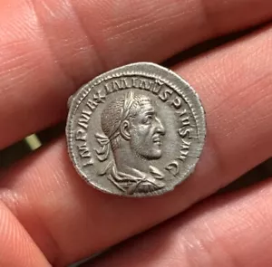 Moneda Romana Antigua AR Denarius MAXIMINUS I THRAX 235-8AD PROVIDENCIAL RIC13 3g - Imagen 1 de 3