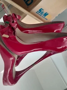Used Hot Pink Ivanka Trump Womens Heels Size 7 - Picture 1 of 4