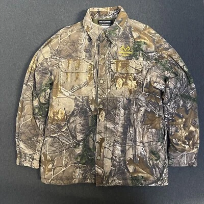 Chaqueta de caza aislada Realtree para hombre camuflaje medio peso pesado coderas Foto 1 de 4