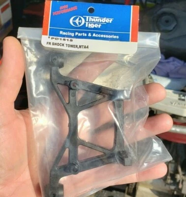 Thunder Tiger PD1515 Team Associated 25135 Front Shock Tower MGT / MTA-4 Rare RC - Image 1 of 3