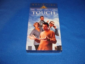 VHS Touch (1997) Bridget Fonda, Christopher Walken, Skeet Ulrich, Tom Arnold 199 - Imagen 1 de 24