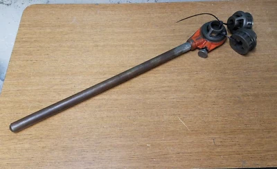 Armstrong drophead  Pipe threader 3 dies 1/2", 3/4",1" Hartford, CT - Image 1 of 4