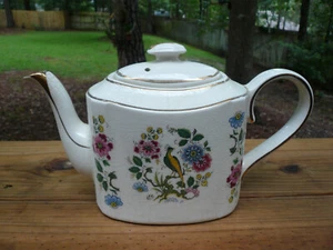 ANTIQUE ARTHUR WOOD WINTON DONEGALTEAPOT BIRD & FLOWERS w/ GOLD TRIM ENGLAND - Picture 1 of 9