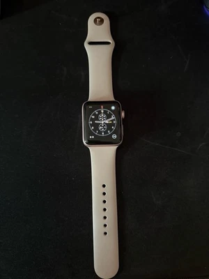 Apple Watch Series 2 38 mm caja de aluminio oro rosa Foto 1 de 4