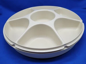 Vintage Tupperware Almond-Colored Serving Center Set 14" - Picture 1 of 8