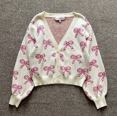 Willow & Wind Pink Bow White Knit Cardigan Sweater V Neck Size S Scalloped Trim - Image 1 of 4