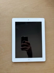 Apple iPad 4. Gen. 64GB, WLAN, 24,64 cm, (9,7 Zoll) - Weiß (Guter Zustand) - Bild 1 von 3