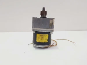 BERGER LAHR RSM 828/3 A FK ELECTRIC SYNCHRONOUS MOTOR - Picture 1 of 7