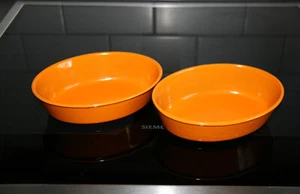 Le Creuset 2 St. kleine Auflaufformen Gußeisen orange emailliert Made in France - Bild 1 von 5