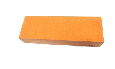 HECHO EN EE. UU. 6" L x 2" W x 1" T Piedra de afilar de óxido de aluminio de grado fino Foto 1 de 3