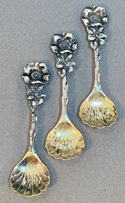 Conjunto de 3 colheres de sal florais arlequim prata esterlina Reed and Barton - Imagem 1 de 4