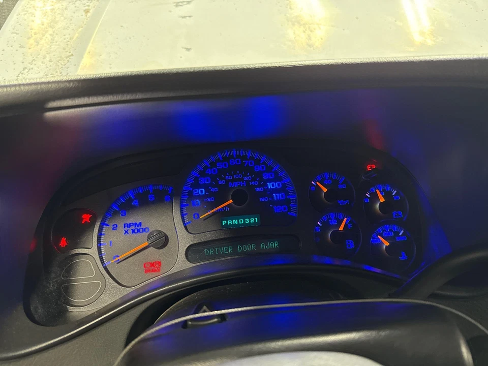 03-05 Chevy Silverado Sierra GMT800 Speedometer Cluster Blue LED's 189K 15114649 - Image 1 of 4