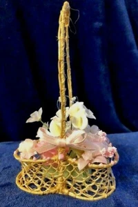 LARGE DOLL HANDPAINTED HEART SHAPED BASKET W/ FLOWERS & PINK BOW - Picture 1 of 5