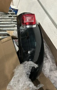 09-23 OEM Harley Ultra Rear Fender & Tail light Vivid Black - Picture 1 of 1