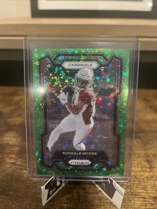 Panini Prizm Rondale Moore #7 2023 verde neón sin Huddle Prizm/5 - Imagen 1 de 3