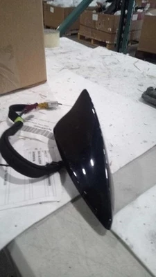 Antena usada se adapta a: Chevrolet Blazer 2021 grado A Foto 1 de 2