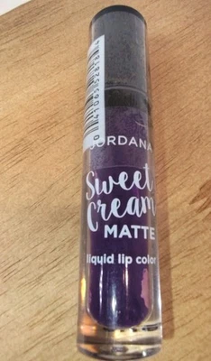 Lápiz labial líquido mate Jordana Sweet Cream - 18 diosas encantadas nuevo sellado  Foto 1 de 2