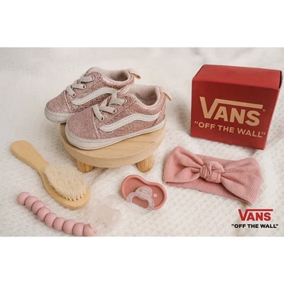 Vans Baby Girl Glitter Sneakers Sz. 3m - Image 1 of 4