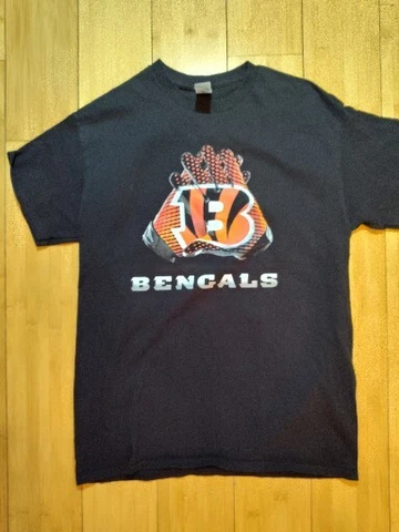 Cincinnati Bengals Gloves Gift for fan T-Shirt Size Medium Cover