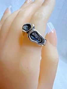 UNO DE 50 Ring ~ Silver & Swarovski Elements Deep Eyes Ring ~ Size 7.5 - Picture 1 of 11