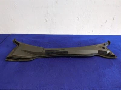 Chevrolet Camaro SS 2010-2015 panel de cubierta de parabrisas brazo limpiaparabrisas rejilla OEM Foto 1 de 4