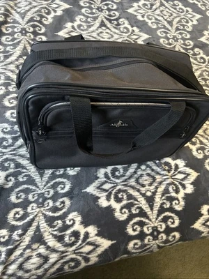 Atlantic expandable Carry-on Travel Overnight Bag Luggage Tote Black w/Shoulder - Image 1 of 4