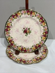 2 ROYAL ALBERT OLD COUNTRY ROSES PEACH DAMASK 8" PLATES - Picture 1 of 9