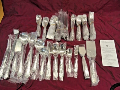 110pc Reed & Barton RENAISANCE stainless steel flatware set for 12 NEW! - Image 1 of 4