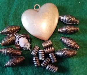 Bead Bronze Effect Pattern Acrylics Jewellery Making Crafts Bead heart Soup Mix - Picture 1 of 4