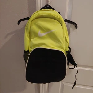 Nike Sportswear 25L Zaino per Adulti Viaggio Palestra Verde Neon - Foto 1 di 5