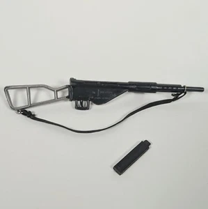 VINTAGE ACTION MAN BRITISH INFANTRYMAN STEN MACHINE GUN WITH CLIP & STRAP - Picture 1 of 8