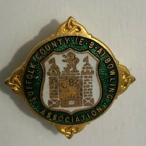 Vintage Suffolk County Bowling Association  Enamel Badge H.W Miller  - Picture 1 of 3