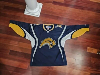 Buffalo Sabres CCM Hockey Jersey Mens Medium Blue - Image 1 of 4