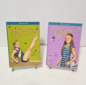American Girl Books Lot of 2 McKenna & McKenna Ready To Fly Softcover - Foto 1 di 9