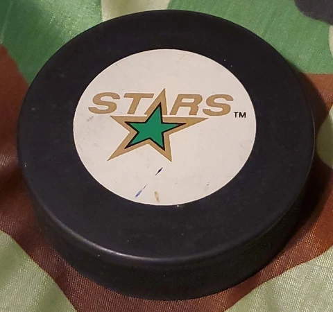 DALLAS STARS NHL VINTAGE LICENSED PUCK INGLASCO MADE IN CZECHOSLOVAKIA 🇨🇿 Cover