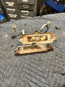 1963 Oldsmobile 98 Pair Front Park Turn Signal Light Buckets 63 Olds Original GM - Picture 1 of 13