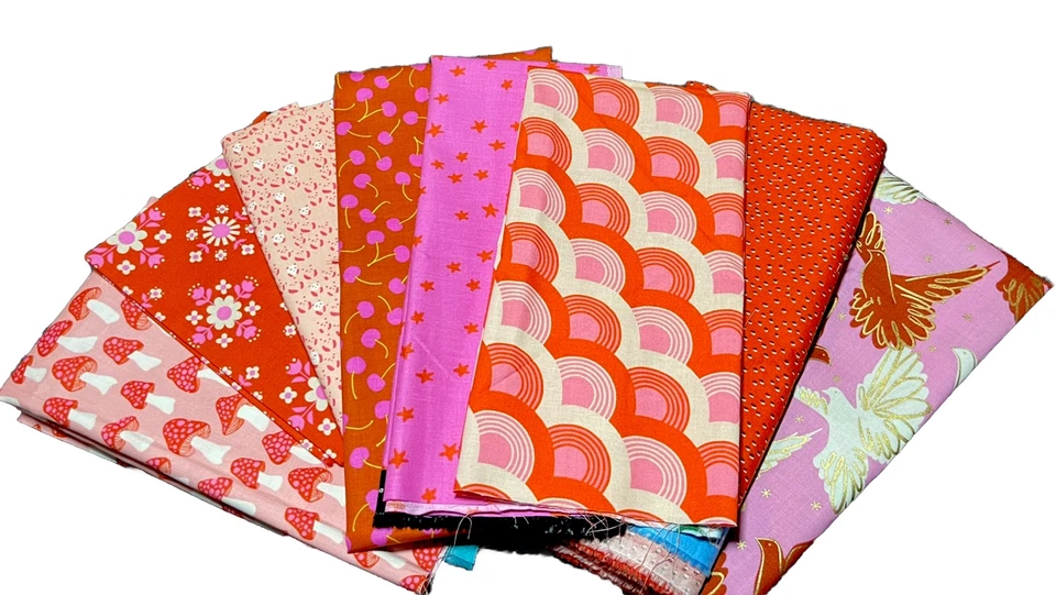 Ruby Star Society fabric | Curated Bundle | 8Fat Quarter | Darlings | Typewriter - Image 1 of 1