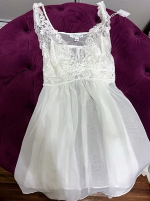 In Bloom By Jonquil White Lace Beaded & Embroidered Slip Dress/ Negligee NWT - Image 1 of 4