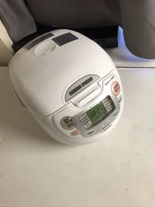 Zojirushi NS-ZCC10 Neuro Fuzzy 5.5 Cup Rice Cooker & Warmer – White Japan Made - Picture 1 of 11