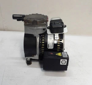 BioTek 7103035 Vakuumpumpe 3 Dual Voltage thermisch geschütztes Liquid Handling - Bild 1 von 4