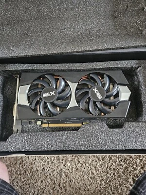 Sapphire Dual X R9 270 2GB Graphics Card - Image 1 of 4