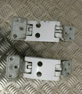 MERCEDES SPRINTER FAHRER SEITE HINTEN RECHTS OSR TÜRSCHARNIERE OBEN UNTEN 2006-2018 - Bild 1 von 2