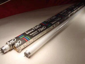 (2) 40" Hunan National FL35SS EX-N Lamp Bulbs EXN 35 - New - Picture 1 of 1