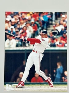Dave David Justice Unsigned 8x10 Licensed Photo File Cleveland Indians Braves As - Picture 1 of 1