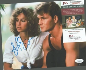 Jennifer Grey autógrafo número de certificado JSA AQ34580 - Imagen 1 de 1