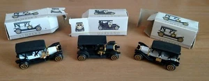 Set di tre vecchi giocattoli per auto Simplex e Oakland - Foto 1 di 5