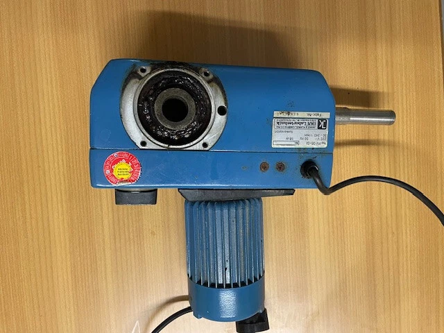 Motor Rotationsverdampfer IKA RV 05 - Bild 1 von 1