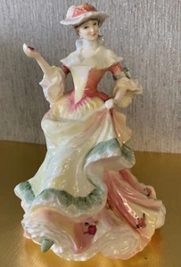 ROYAL DOULTON CHINA LADY FIGURE DOLL FLOWERS OF LOVE ROSE No HN 3709 PERFECT - Picture 1 of 8