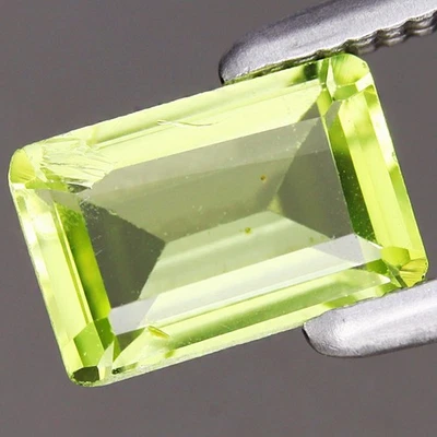 0.57ct 6x4mm Octagon Natural Untreated Green Peridot Gemstone, Myanmar - Image 1 of 4